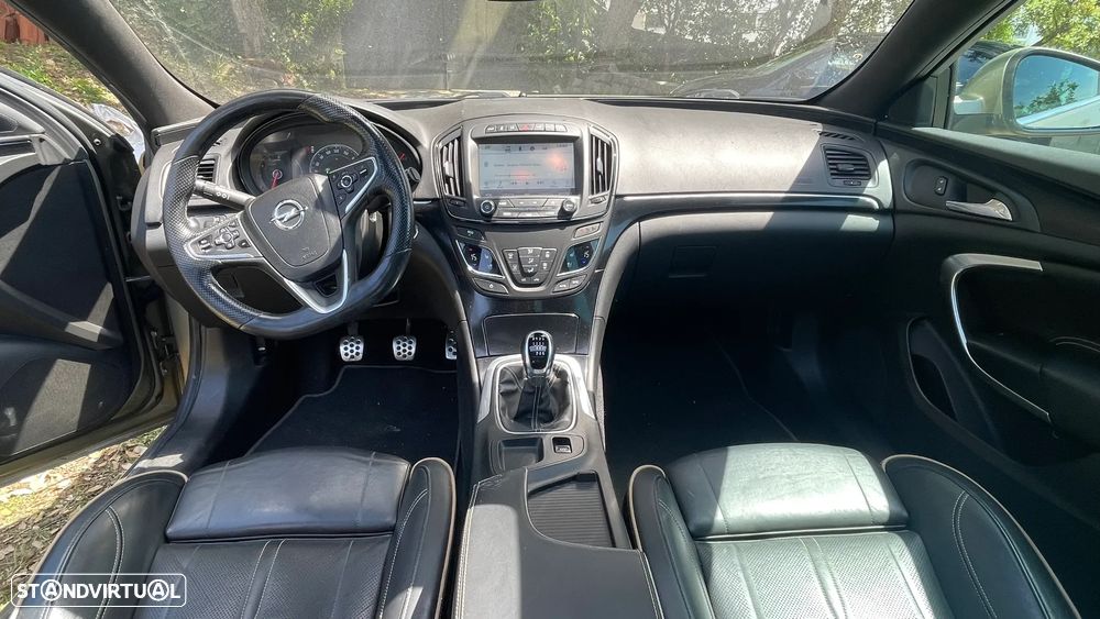 Opel Insignia Country Tourer 2.0 CDTi AWD S/S - 27