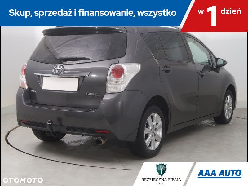 Toyota Verso - 6