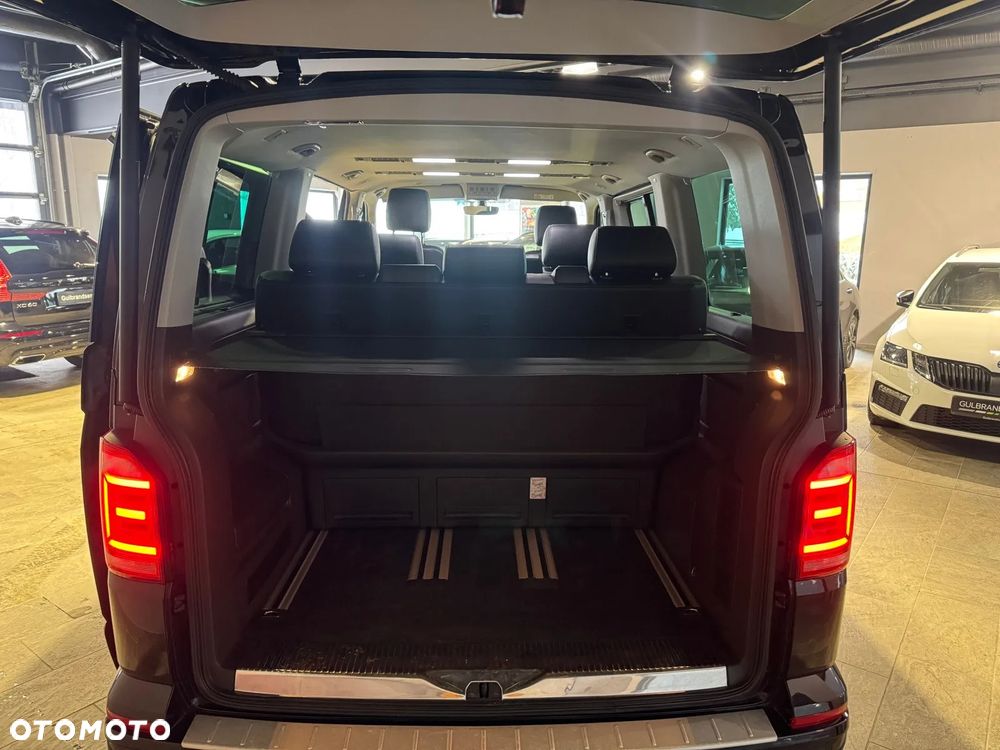 Volkswagen Multivan - 9
