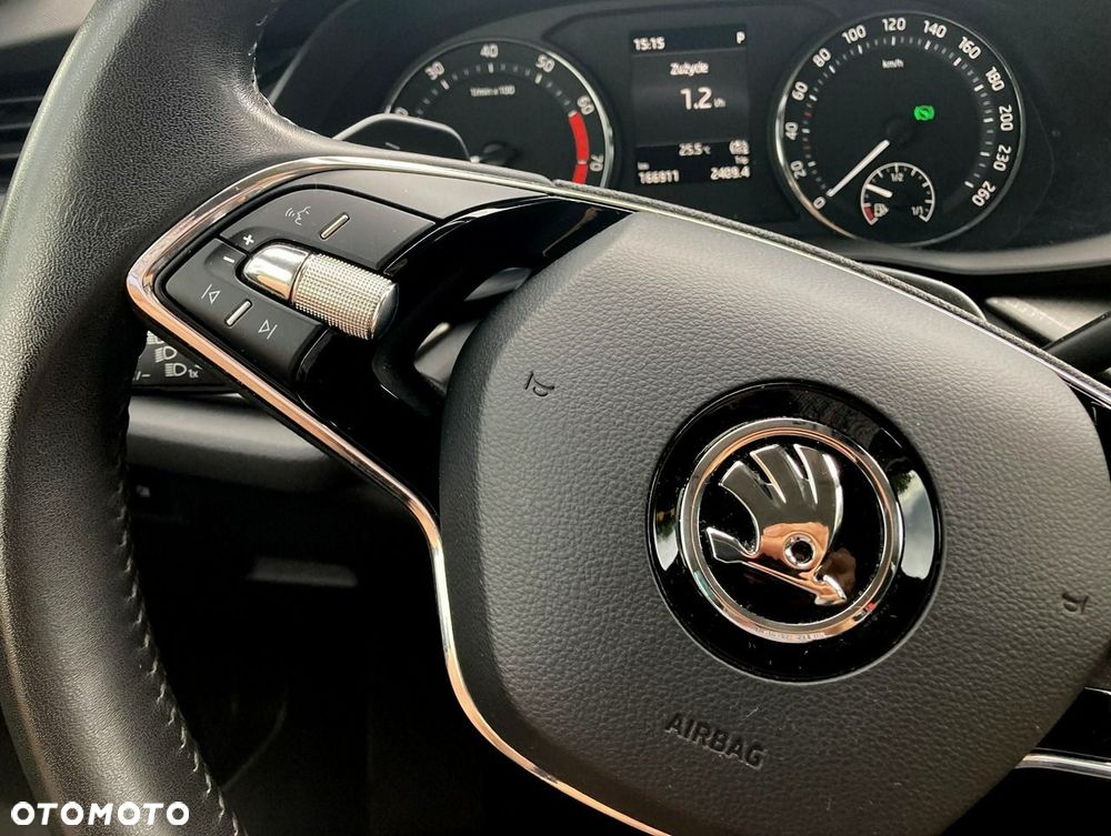 Skoda Octavia 1.5 TSI e-Tec Ambition DSG - 17