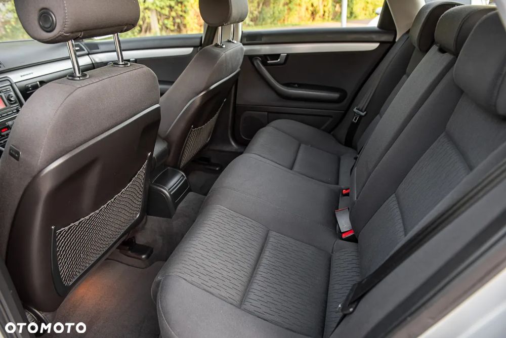 Audi A4 Avant 1.8 T quattro - 22