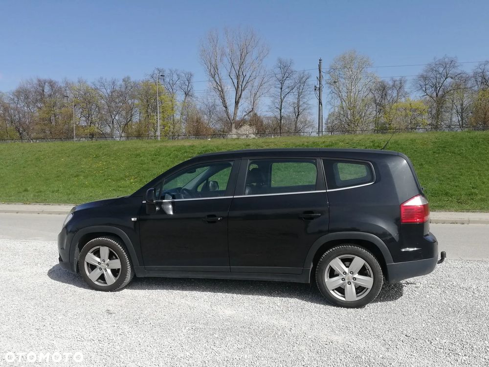 Chevrolet Orlando - 1