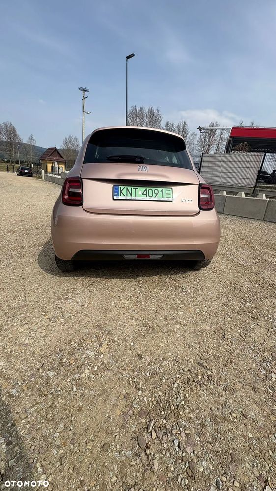 Fiat 500 23.8kWh Action - 8