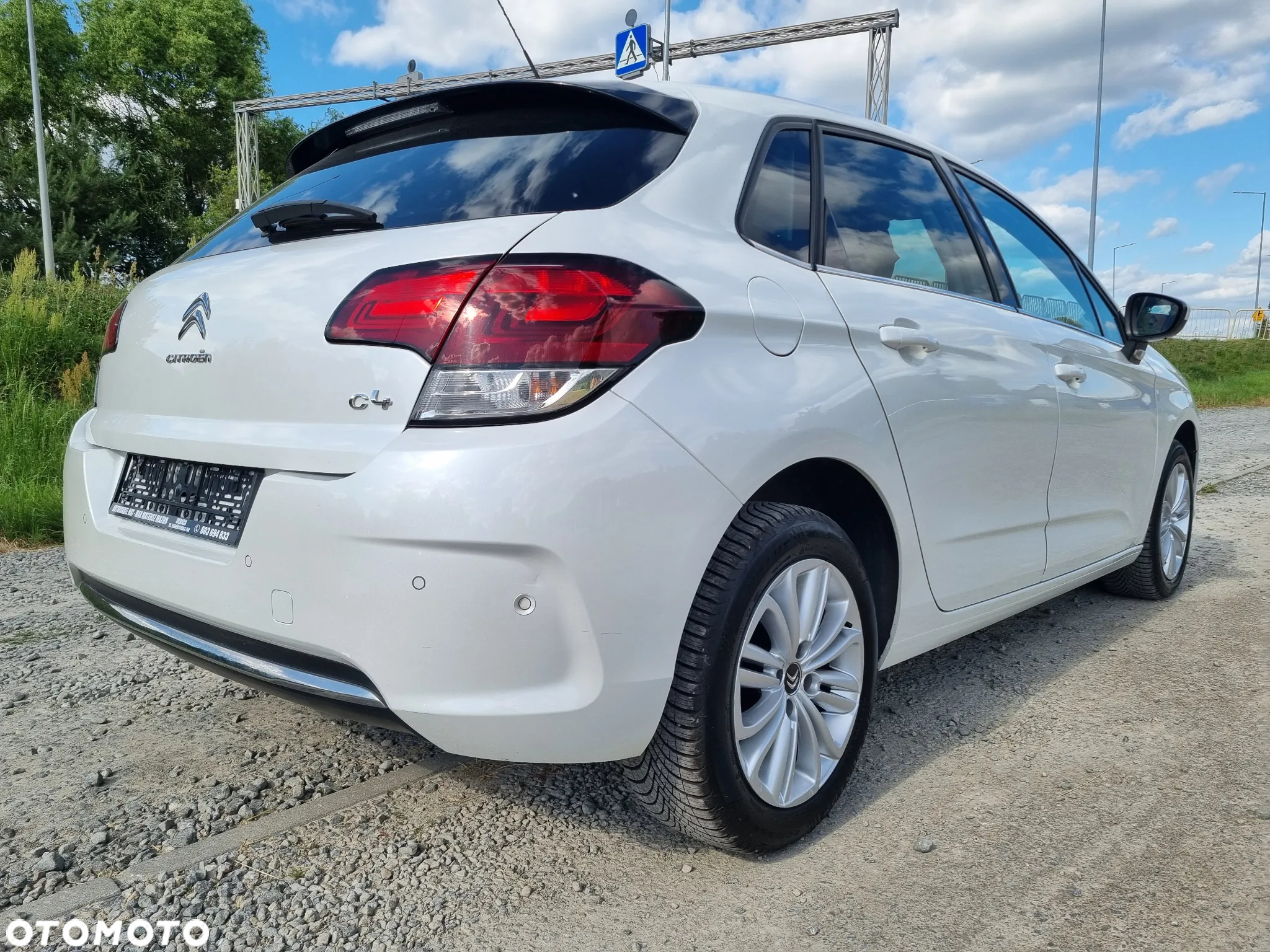 Citroën C4 PureTech 130 Stop & Start Exclusive - 9