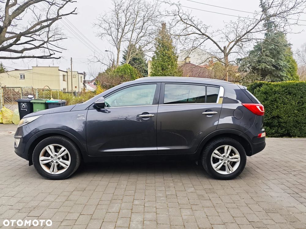 Kia Sportage 2.0 CRDI 4WD Attract - 9