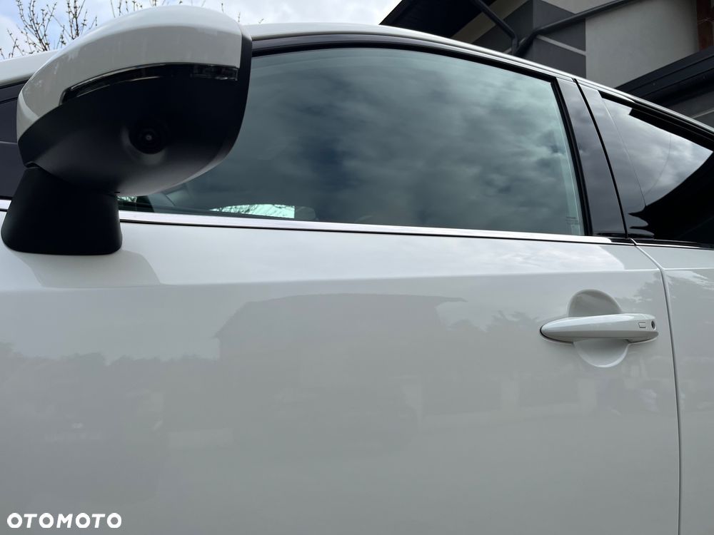 Nissan Qashqai 1.3 DIG-T N-Connecta - 26