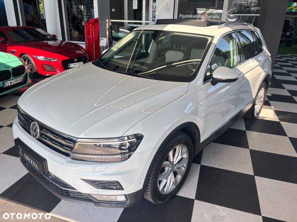Volkswagen Tiguan - 2