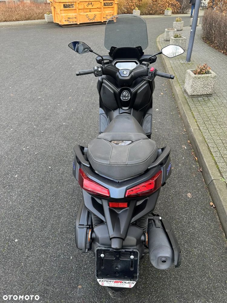 Yamaha X-max - 15