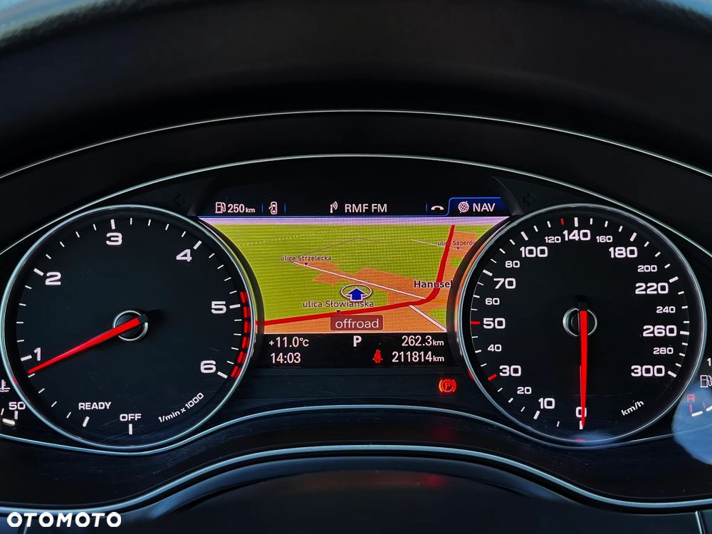Audi A6 Avant 2.0 TDI ultra S tronic - 25