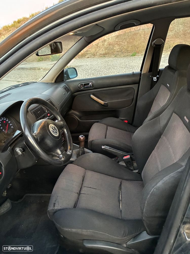 VW Golf 1.9 TDi 25 Anos - 5