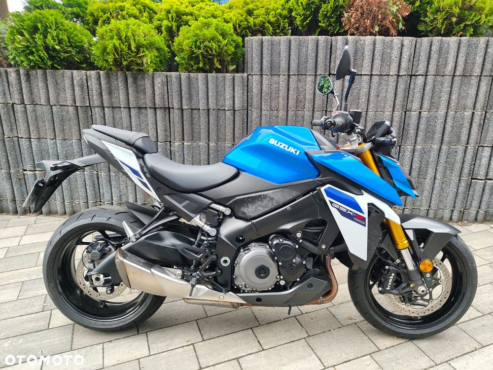 Suzuki GSX 1000 - 2