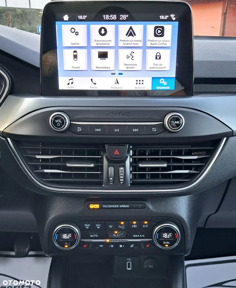 Ford Focus - 24