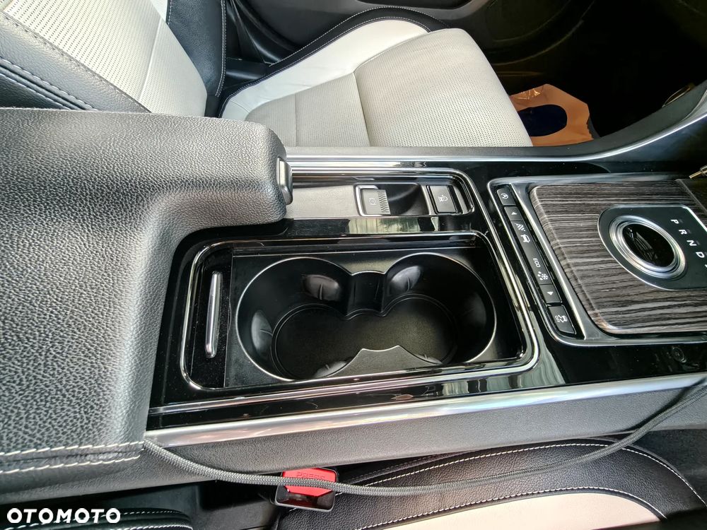 Jaguar XF 2.0 i4D R-Sport - 21