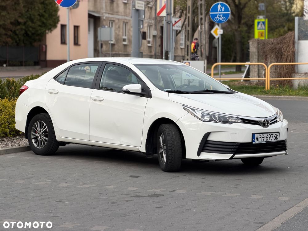 Toyota Corolla 1.33 Dual-VVT-i Cool - 3
