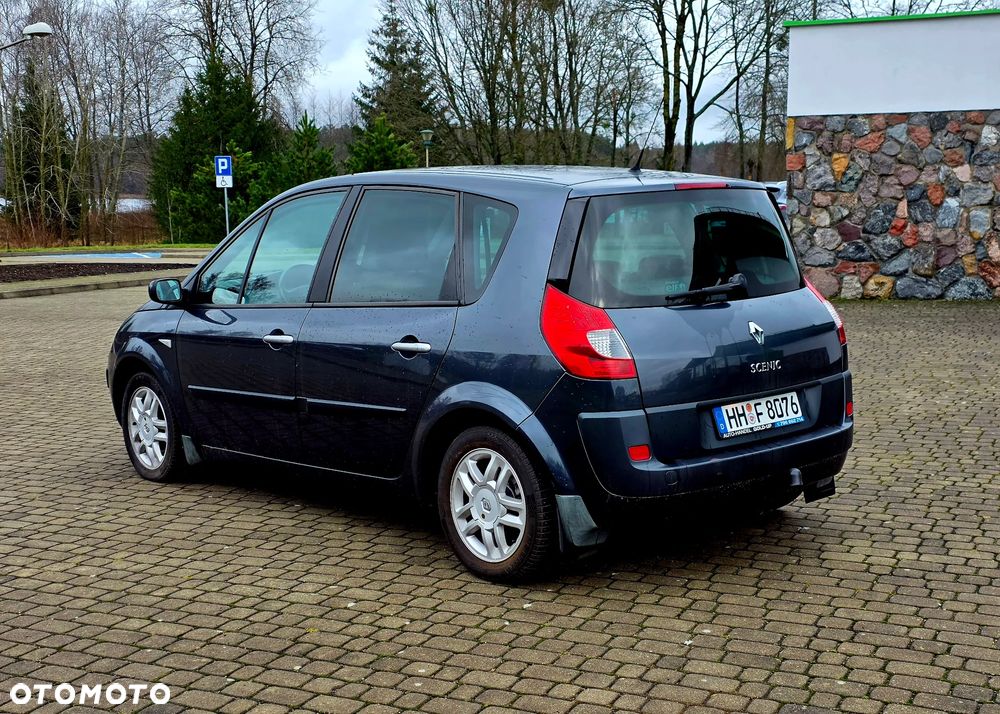 Renault Scenic 1.6 16V Emotion - 5