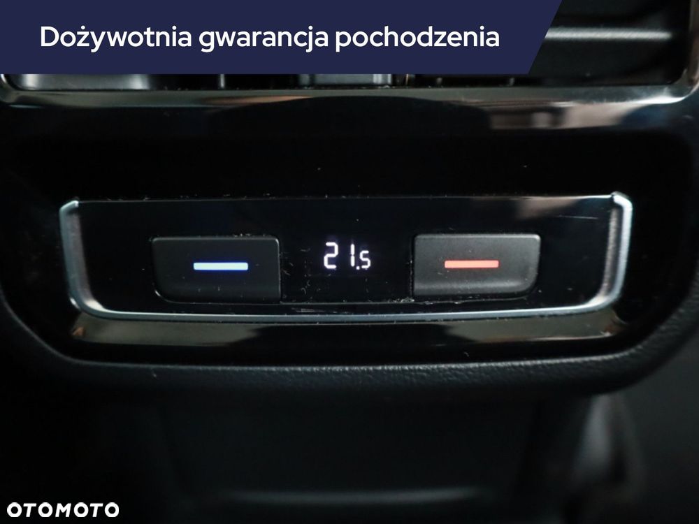 Volkswagen Passat - 13