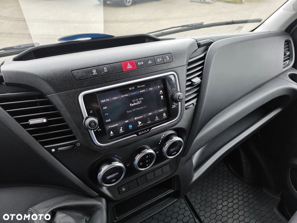 Iveco 35S18 Międzynarodówka Podnoszony Dach  Silnik 3L 180K 10EP - 8