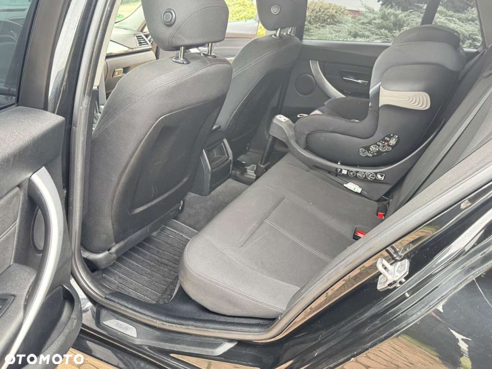 BMW Seria 3 - 10