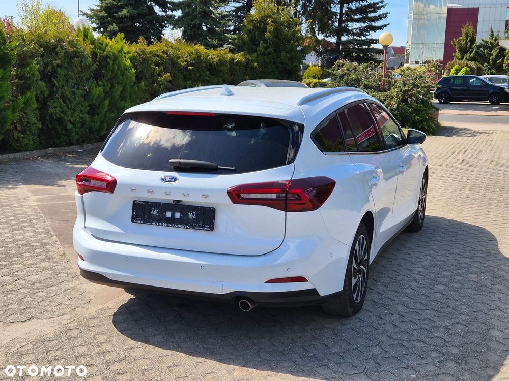 Ford Focus 1.5 EcoBlue STart-Stopp-System TITANIUM - 3