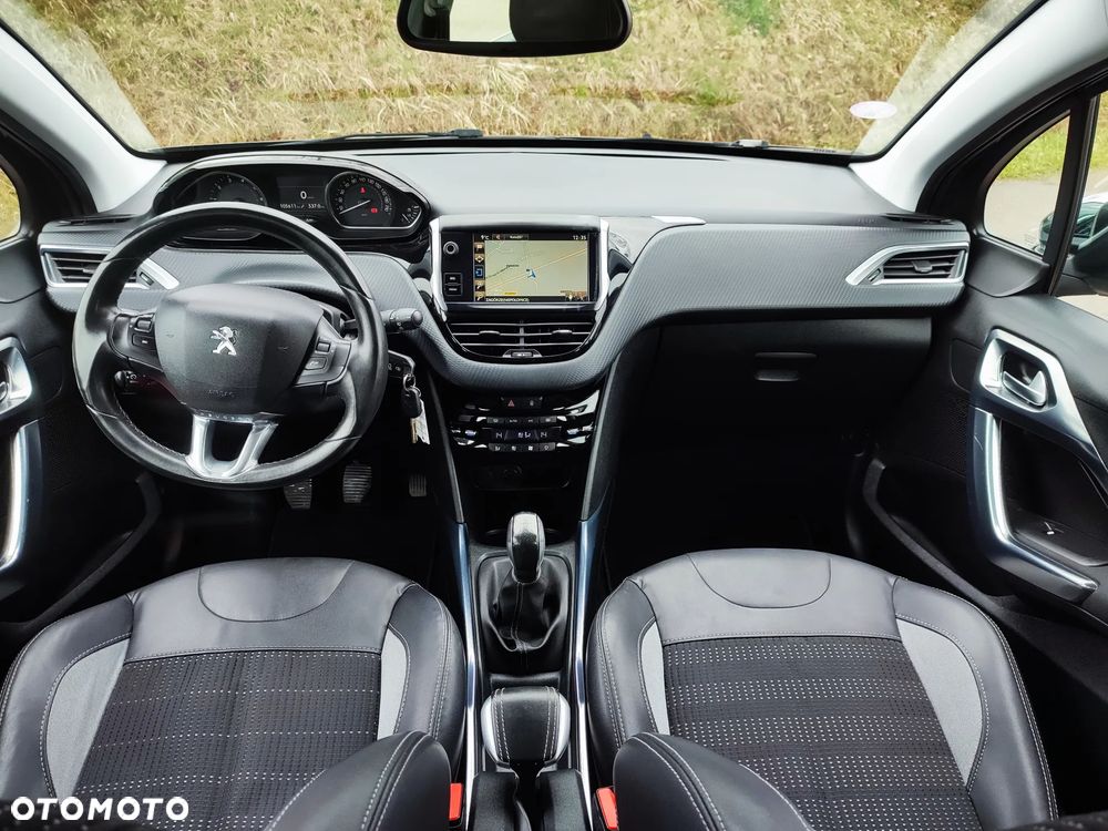 Peugeot 2008 1.6 VTi Allure - 25