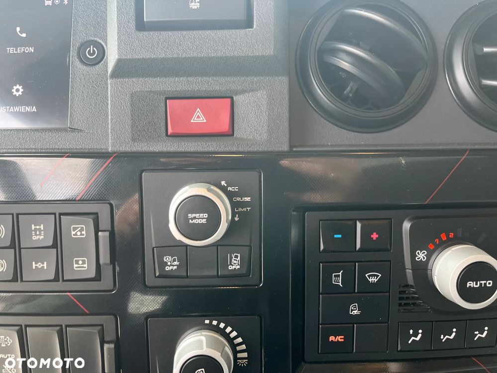 Renault HIGH 480 LOWDECK - 8