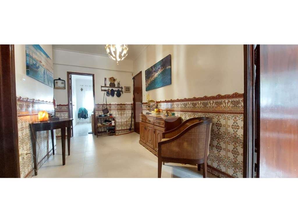 Apartamento T3 Torre da marinha - Grande imagem: 3/12