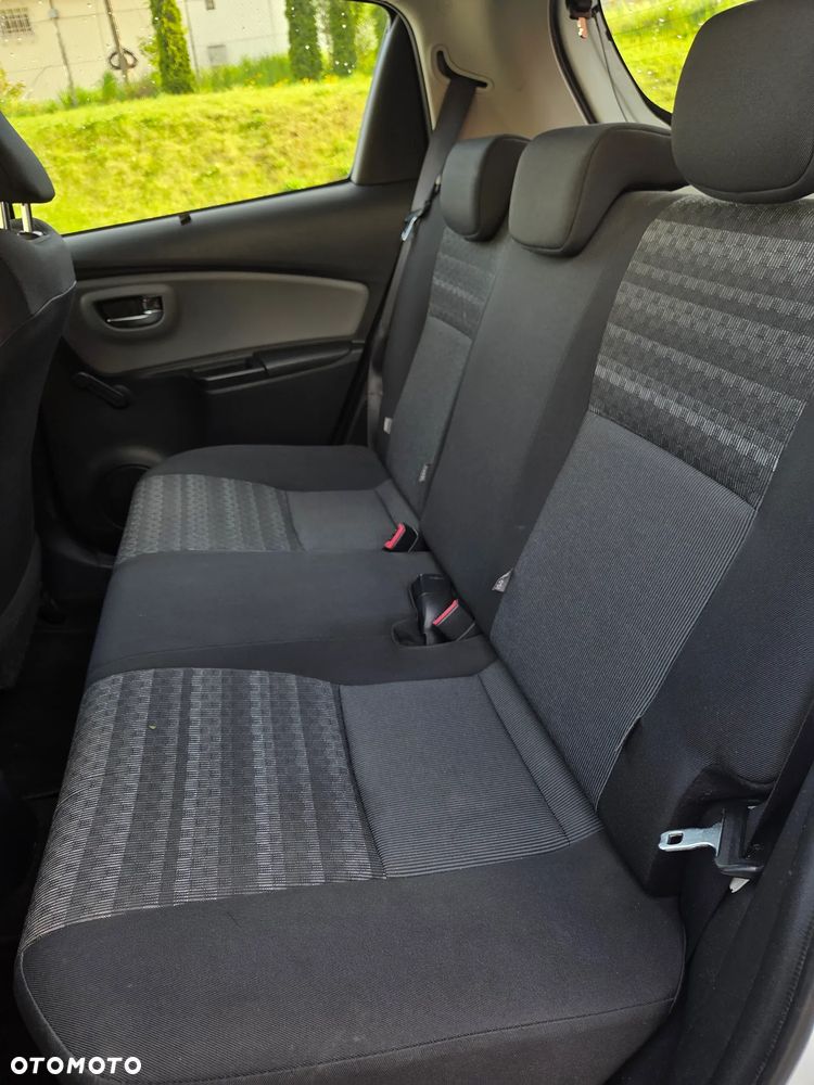 Toyota Yaris 1.5 VVT-i Comfort - 12