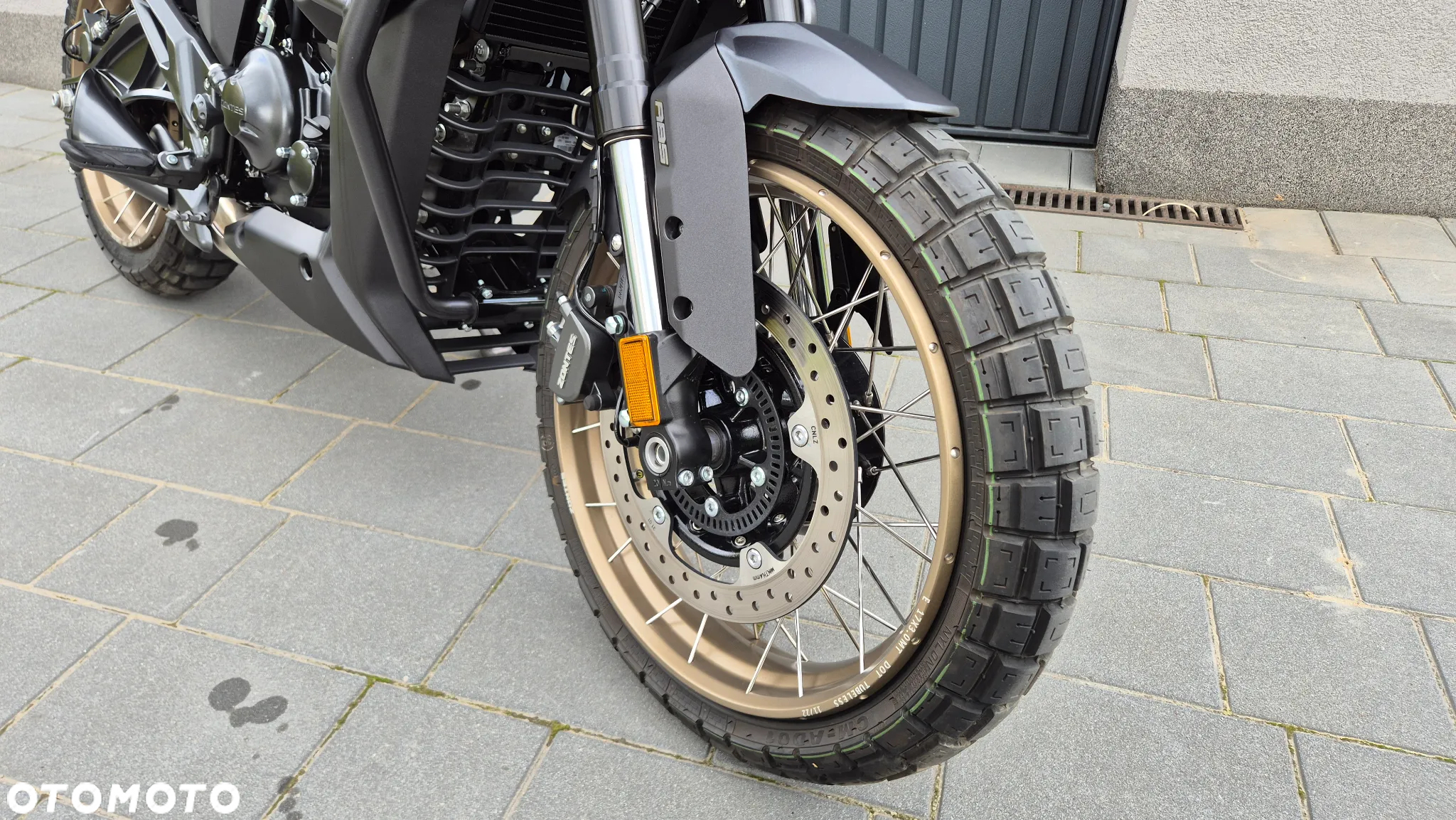 Zontes 125 G1 Spoke - 11
