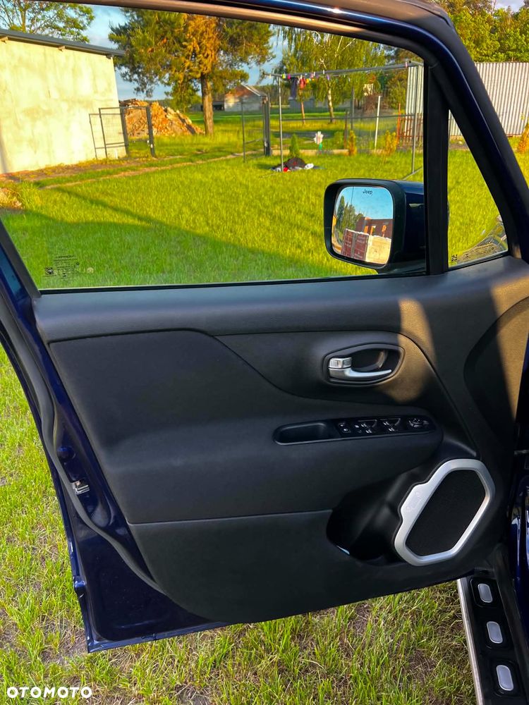 Jeep Renegade - 17