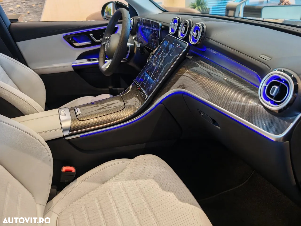 Mercedes-Benz GLC 300 e 4MATIC - 10