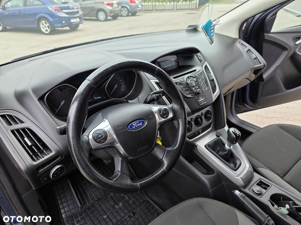 Ford Focus - 17