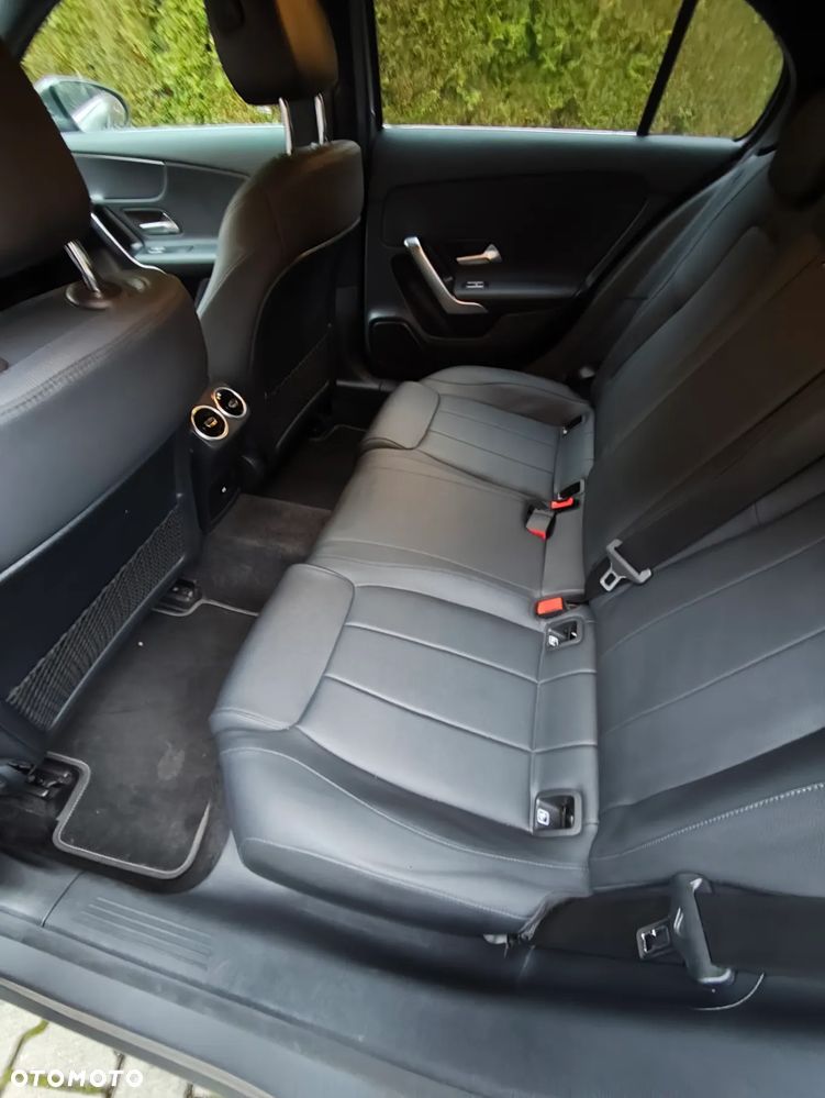 Mercedes-Benz Klasa A 200 Progressive 7G-DCT - 12