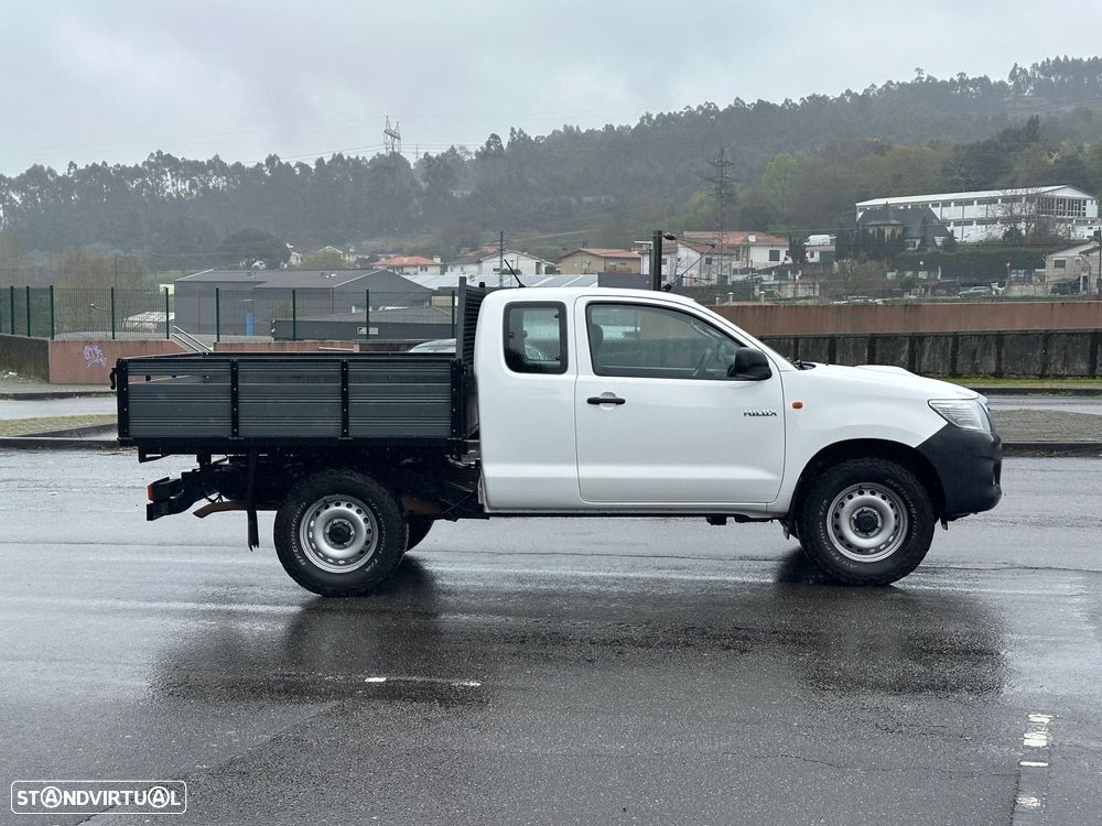 Toyota Hilux 2.5 D-4D 4WD CE CM AC - 20
