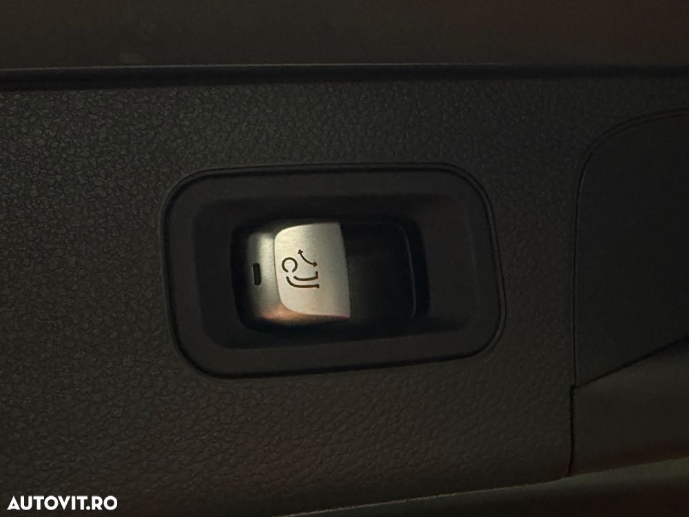 Mercedes-Benz GLC 220 d 4MATIC 9G-TRONIC - 36