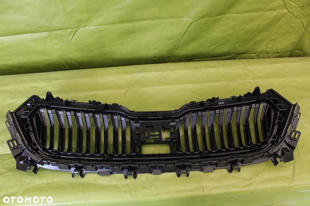 Grill Atrapa Skoda Kodiaq po 2021r. 565 853 653 K - 2