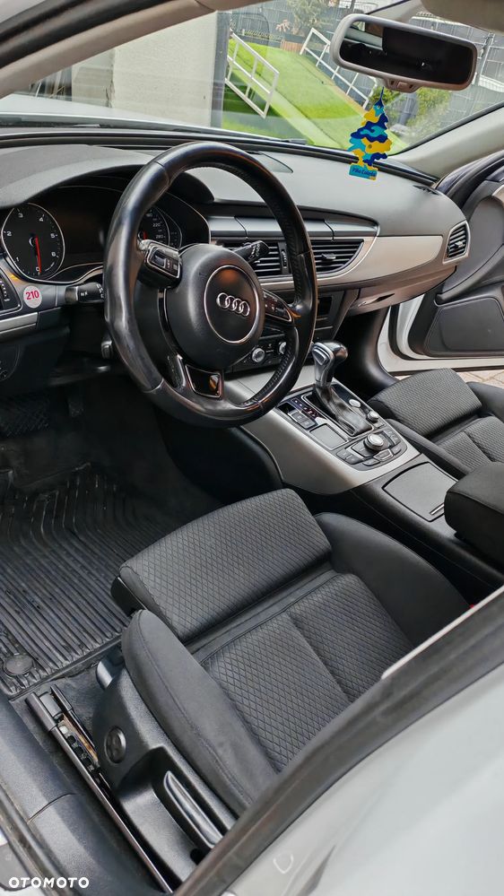 Audi A6 Avant 2.0 TDI Multitronic - 23