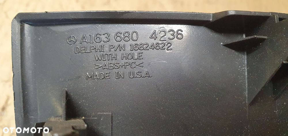 Osłona zaślepka deski konsoli włącznik spryskiwaczy Mercedes ML W163 A1636804236 A1636805836 - 6