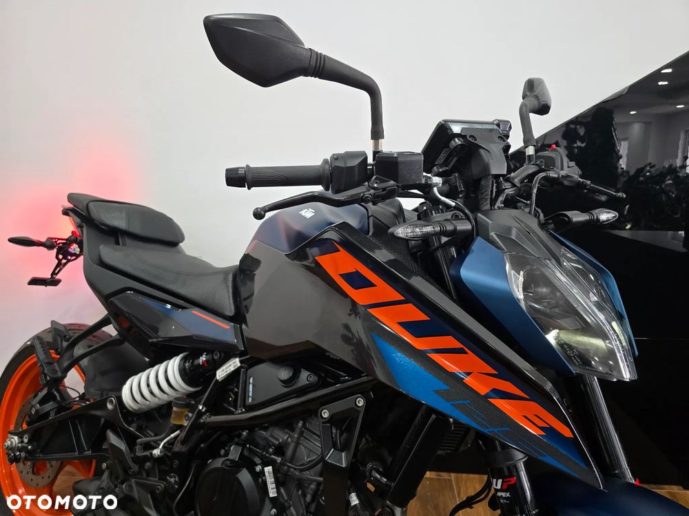 KTM Duke - 19