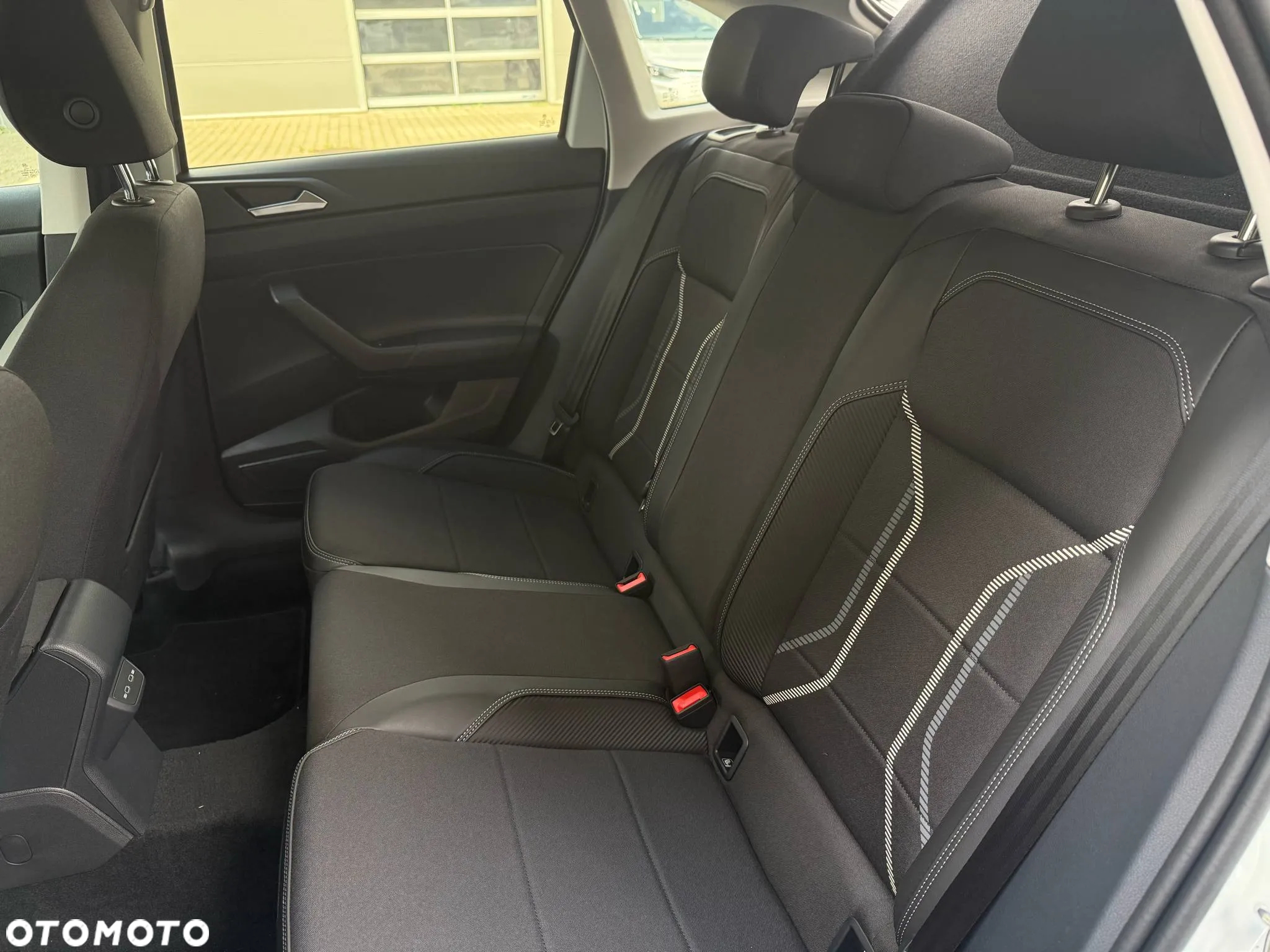 Volkswagen Taigo 1.5 TSI ACT Style DSG - 18