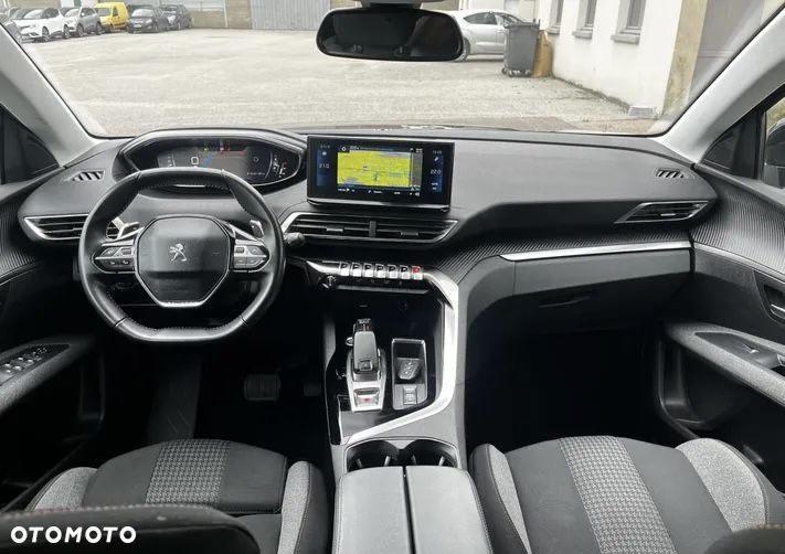 Peugeot 5008 - 13