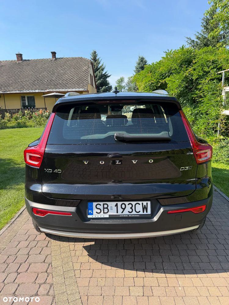 Volvo XC 40 D3 AWD Momentum Pro - 5