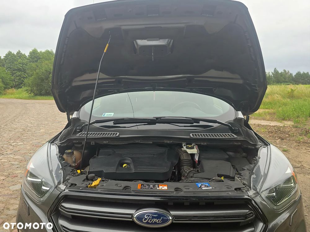 Ford Kuga 2.0 TDCi 4x4 ST-Line - 11