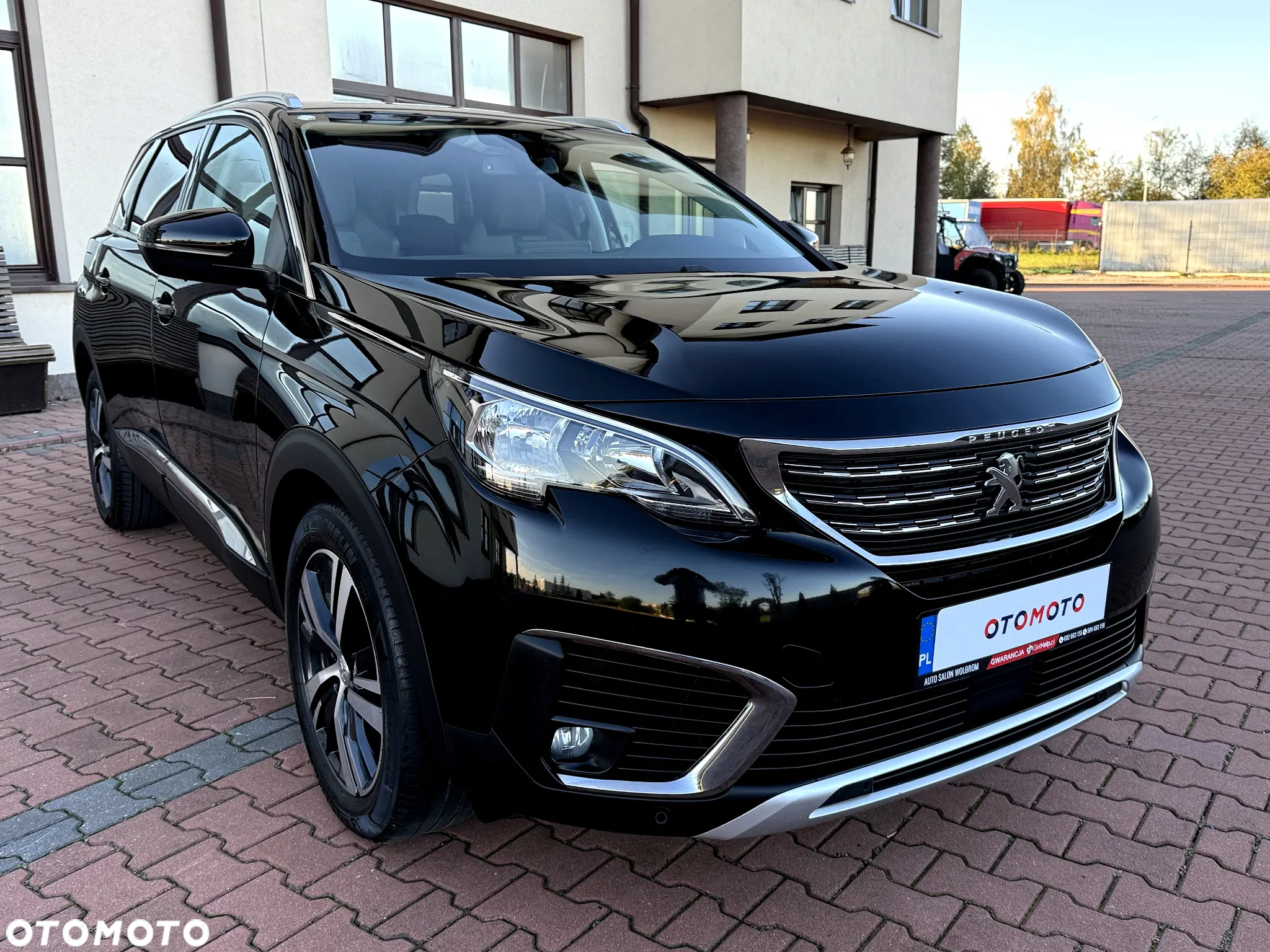 Peugeot 5008 1.6 PureTech Allure S&S EAT8 - 3