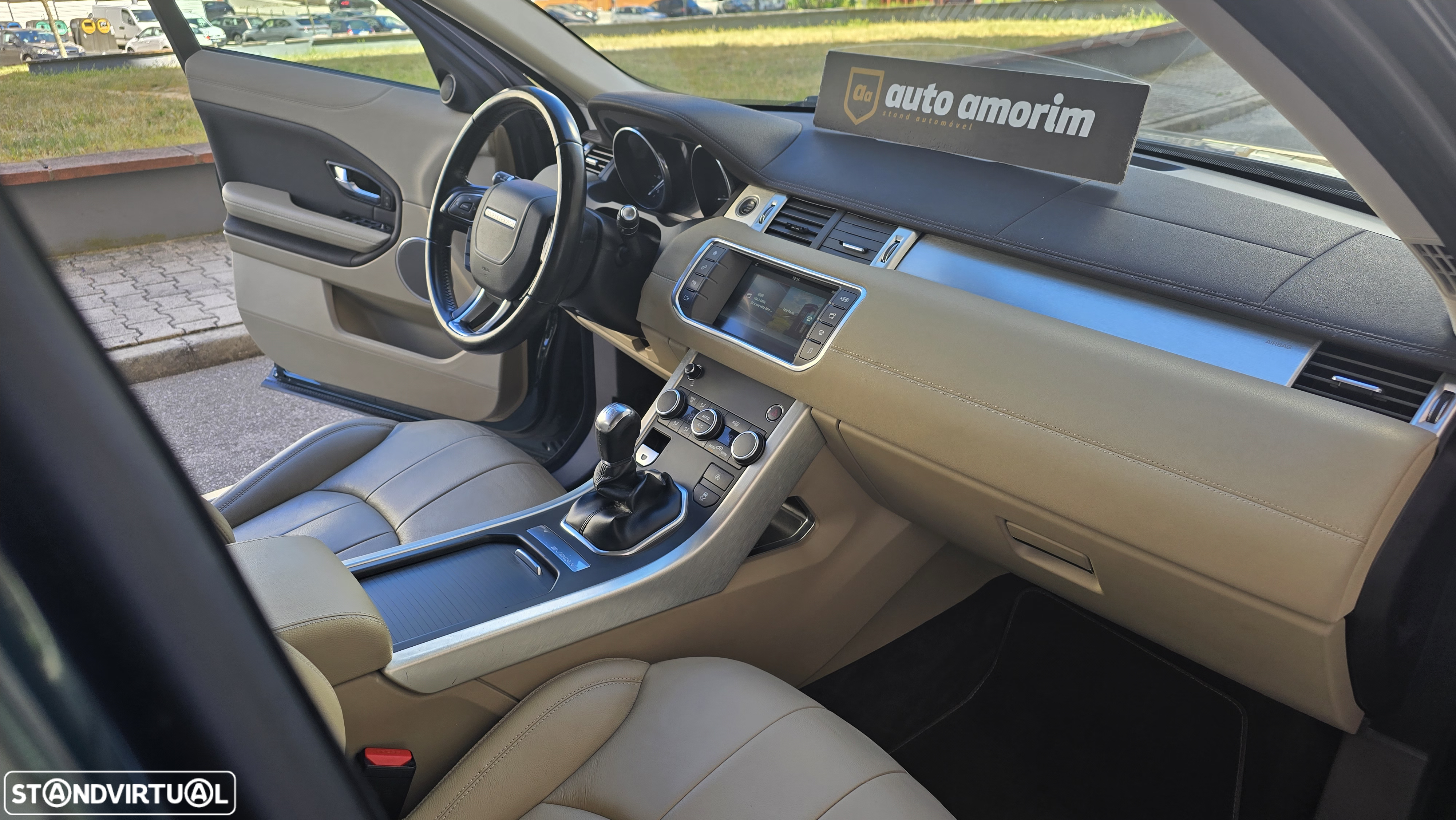 Land Rover Range Rover Evoque 2.0 TD4 SE - 24