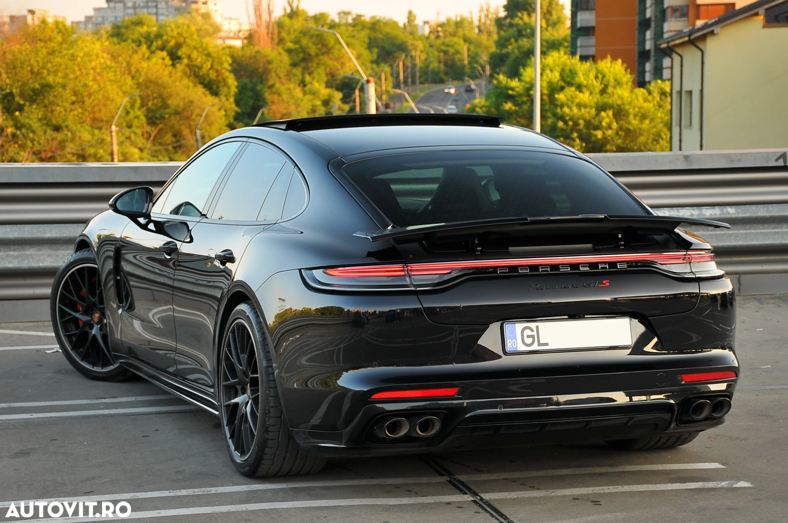 Porsche Panamera - 5
