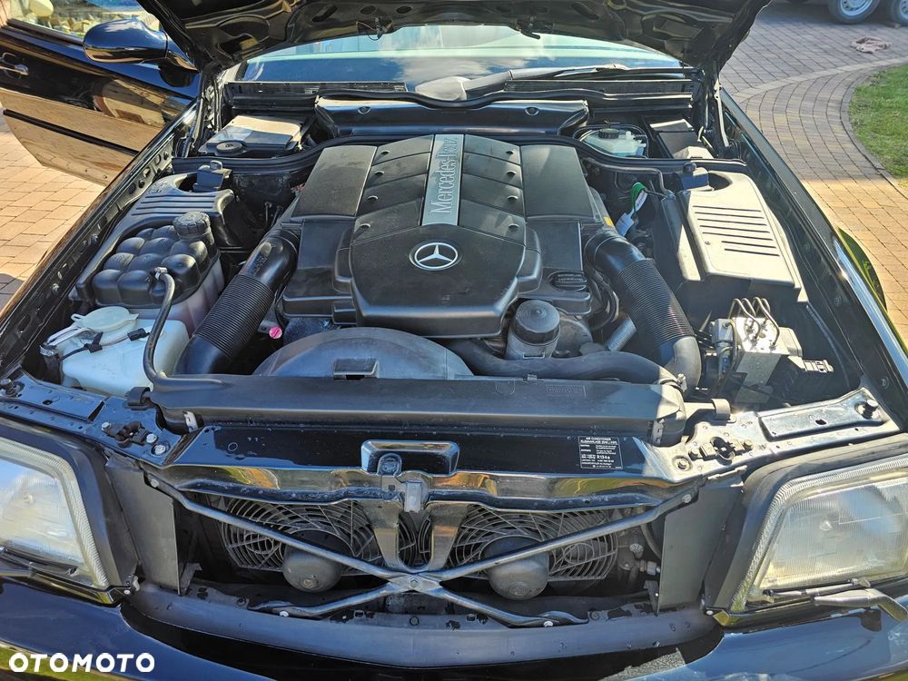 Mercedes-Benz SL - 13