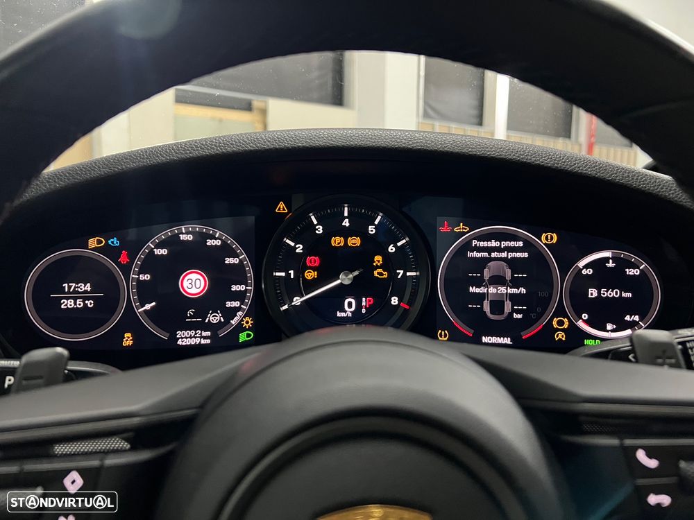 Porsche 911 Série F - 49