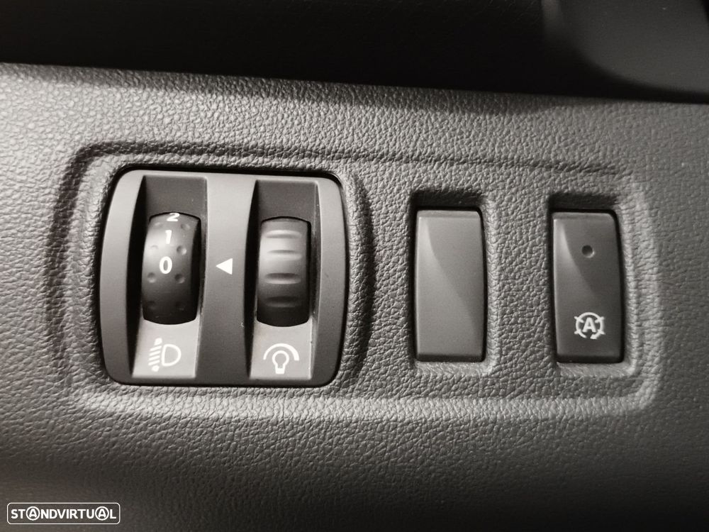 Renault Clio Van 1.5 Dci (IVA Dedutivel) - 14