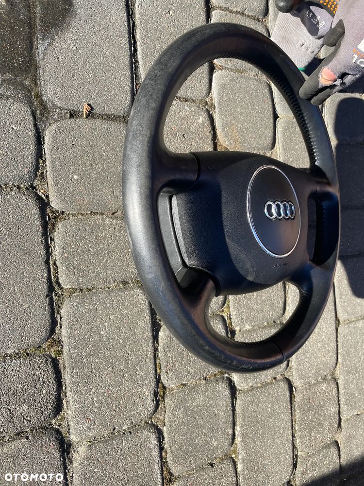 KIEROWNICA Z PODUSZKĄ skórzana bdb ładna AUDI A2 8Z A3 8L A6 C5 8Z0419091E - 5