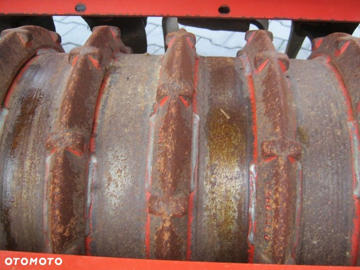 Kuhn HR 304 + VENTA LC 3000 - 8